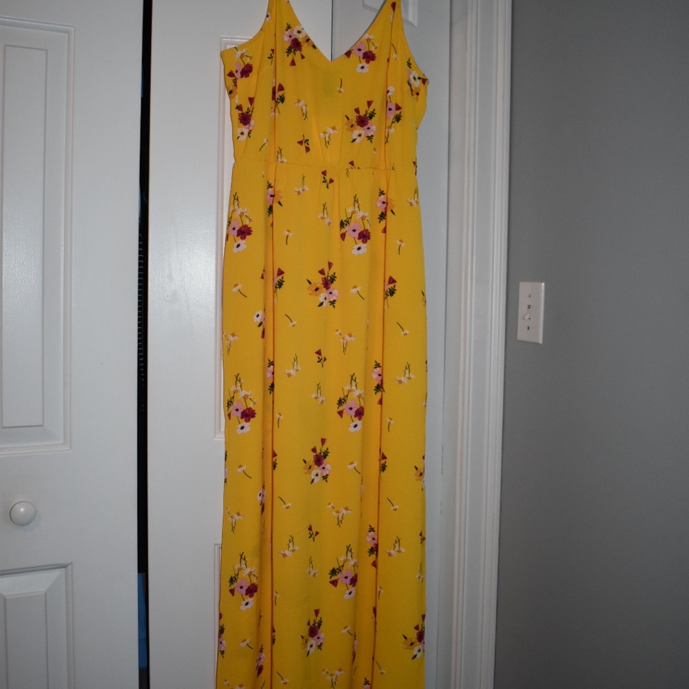 Yellow floral maxi dress